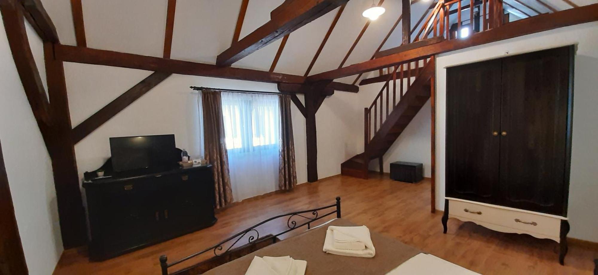 Gasthof Clara Sibiu Ngoại thất bức ảnh