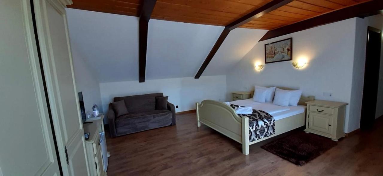 Gasthof Clara Sibiu Ngoại thất bức ảnh
